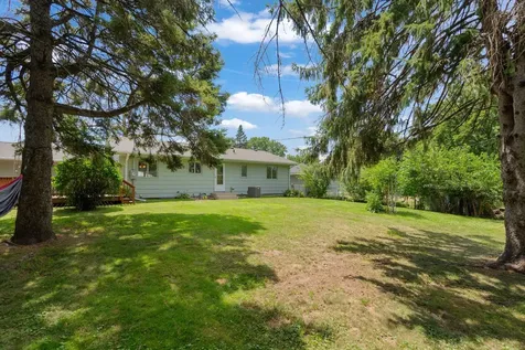 2245 Beam Avenue Maplewood MN 55109