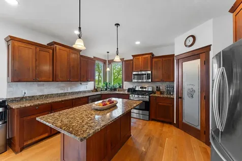 25188 Firefly Avenue Wyoming MN 55092
