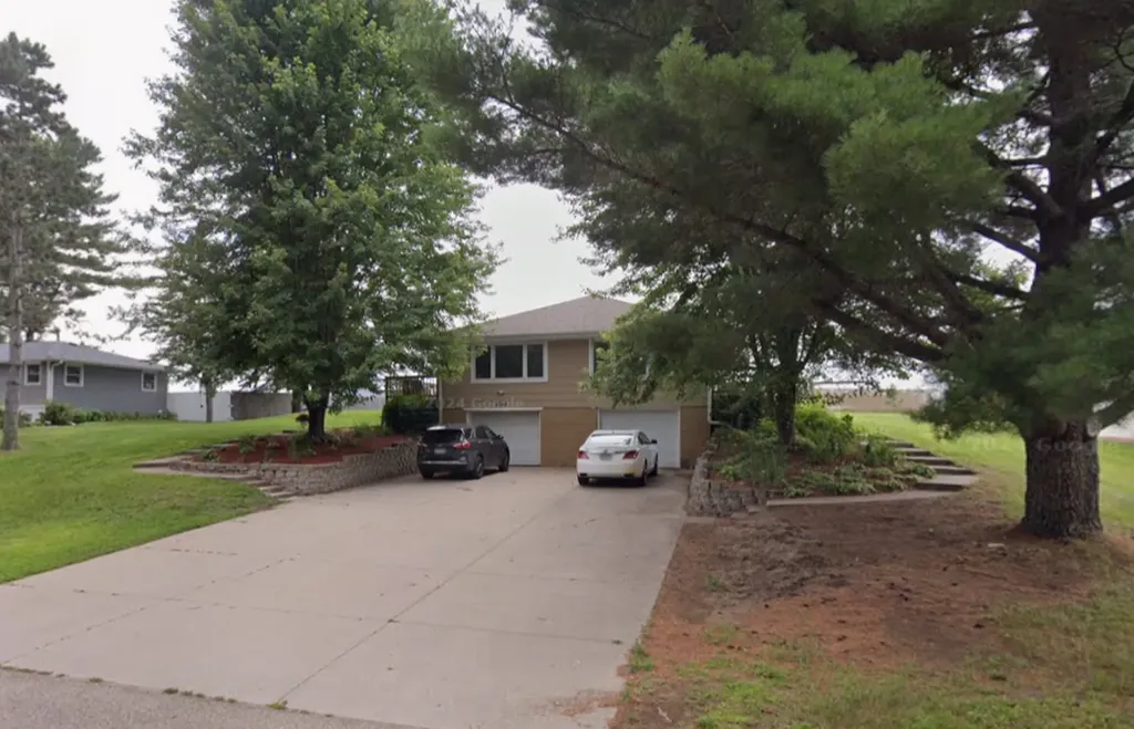 1247 167th Avenue NE Ham Lake MN 55304