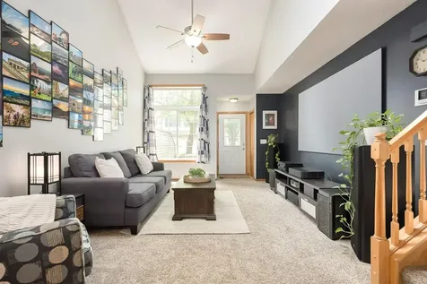 9815 Hamlet Lane S Cottage Grove MN 55016