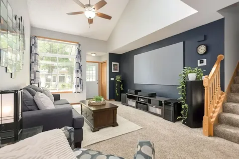 9815 Hamlet Lane S Cottage Grove MN 55016