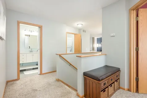 9815 Hamlet Lane S Cottage Grove MN 55016