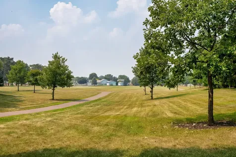 9815 Hamlet Lane S Cottage Grove MN 55016