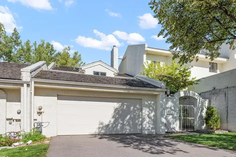 11730 Vista Drive Minnetonka MN 55343