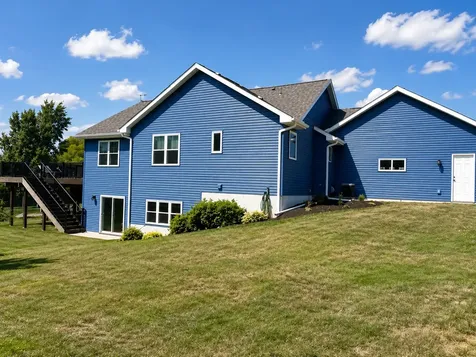 9199 50th Street NW Annandale MN 55302