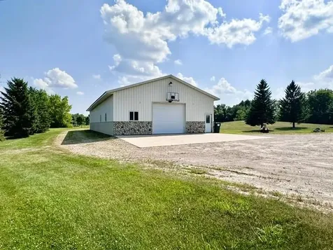 9199 50th Street NW Annandale MN 55302