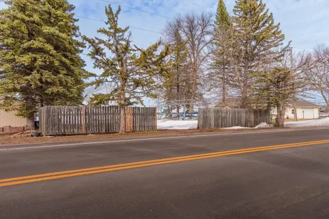 487 Shorewood Drive Detroit Lakes MN 56501