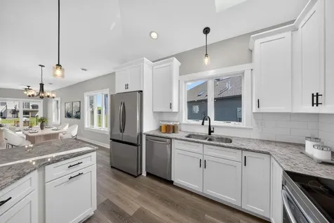 885 Picadilly Lane NW Rochester MN 55901