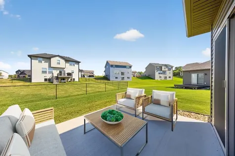 885 Picadilly Lane NW Rochester MN 55901