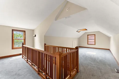 1017 Thomas Avenue S Minneapolis MN 55405