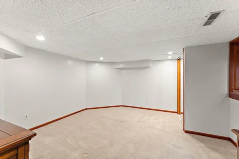1017 Thomas Avenue S Minneapolis MN 55405