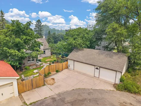 1017 Thomas Avenue S Minneapolis MN 55405