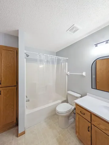 15933 Vale Street NW Andover MN 55304
