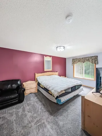 15933 Vale Street NW Andover MN 55304
