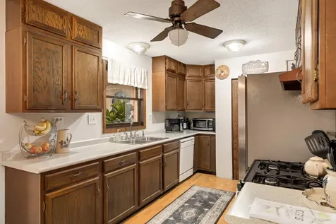 1580 Ramada Avenue S Lakeland MN 55043