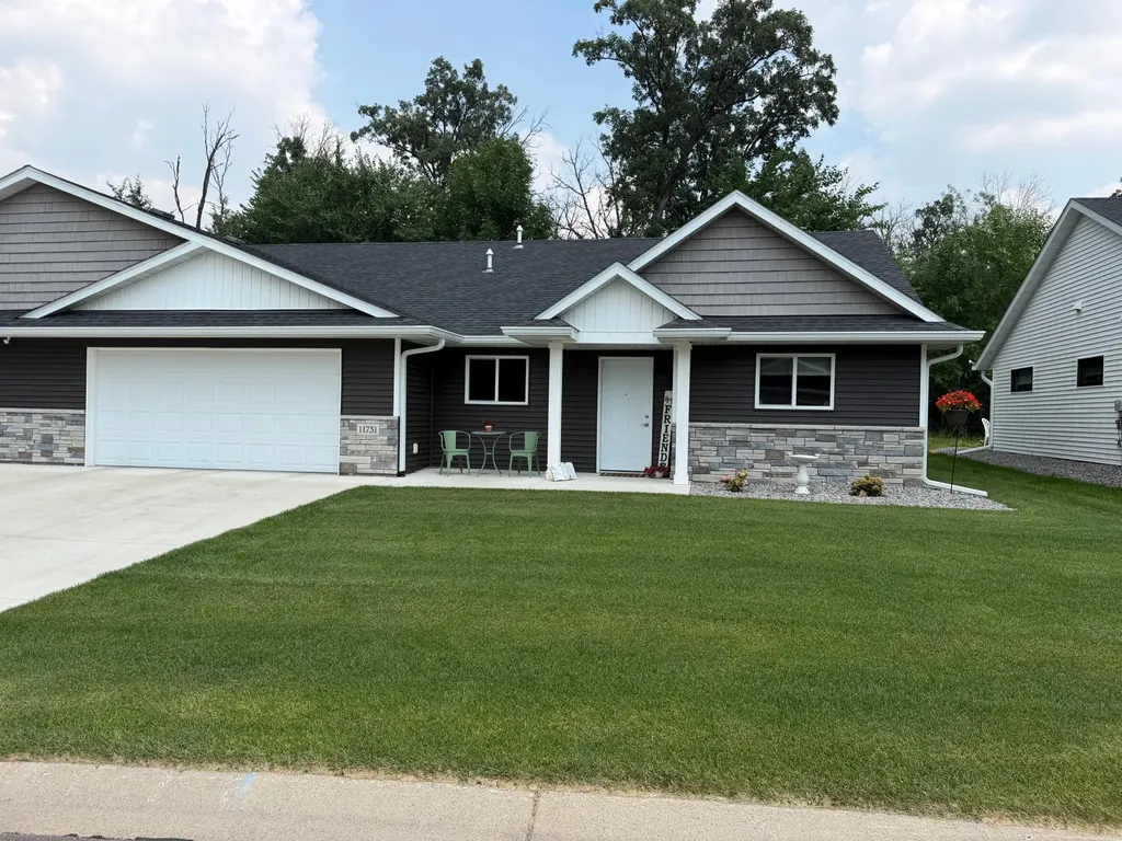 11731 Kings Lane SE Becker MN 55308
