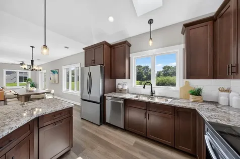 877 Picadilly Lane NW Rochester MN 55901