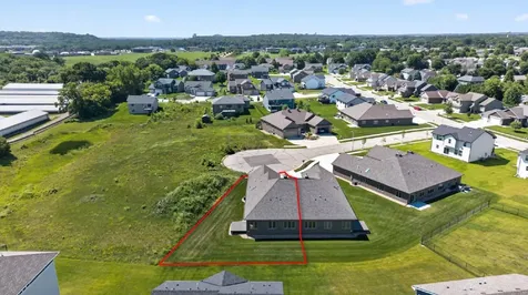 877 Picadilly Lane NW Rochester MN 55901