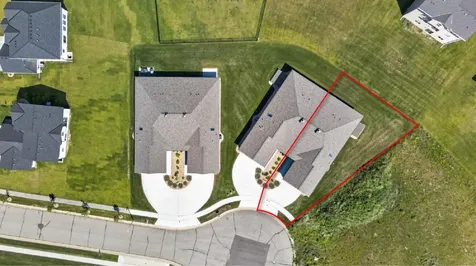 877 Picadilly Lane NW Rochester MN 55901