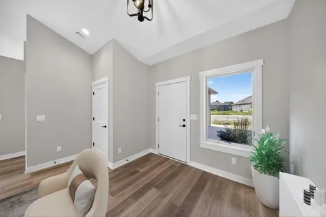 877 Picadilly Lane NW Rochester MN 55901