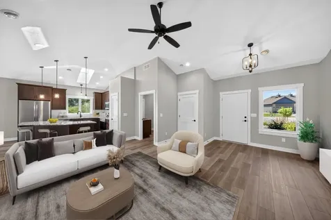 877 Picadilly Lane NW Rochester MN 55901