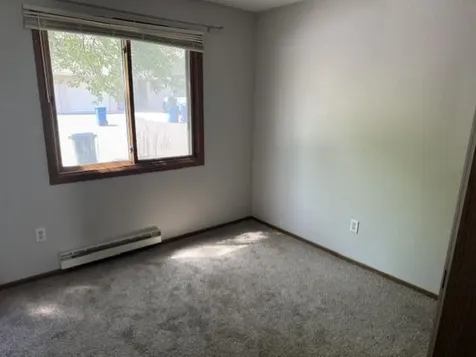 1585 Cohansey Street Saint Paul MN 55117