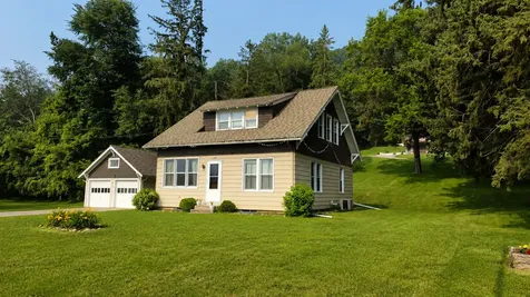 624 Main Street Plum City WI 54761