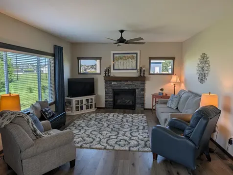 20018 Grouse Street NW Oak Grove MN 55011
