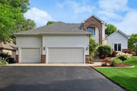 8973 Windsor Terrace Brooklyn Park MN 55443