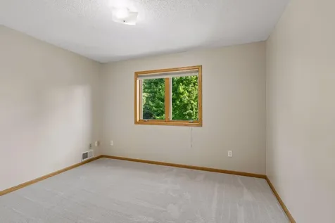 8973 Windsor Terrace Brooklyn Park MN 55443