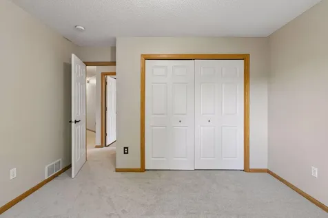 8973 Windsor Terrace Brooklyn Park MN 55443