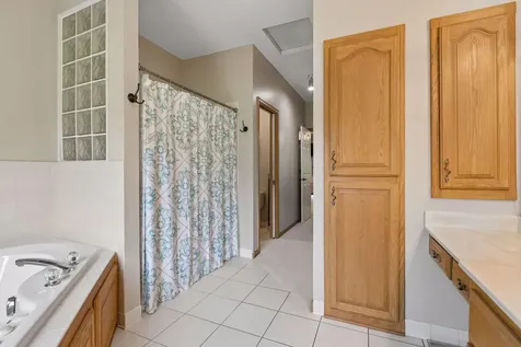 8973 Windsor Terrace Brooklyn Park MN 55443