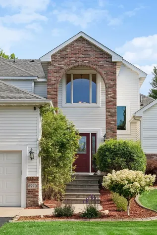 8973 Windsor Terrace Brooklyn Park MN 55443