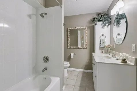 8973 Windsor Terrace Brooklyn Park MN 55443