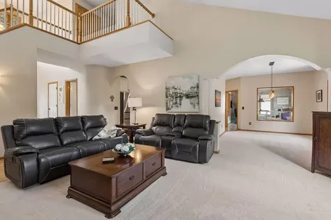 8973 Windsor Terrace Brooklyn Park MN 55443