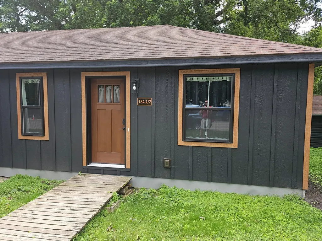 154 3rd Avenue Spicer MN 56288