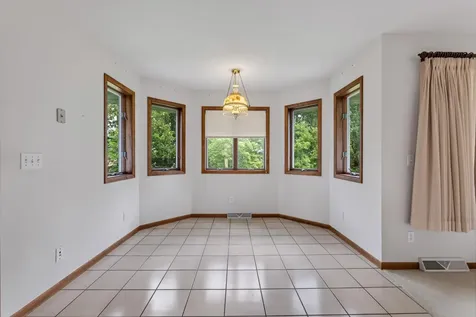 104 5th Avenue NW Spring Grove MN 55974