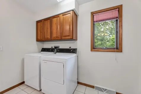 104 5th Avenue NW Spring Grove MN 55974