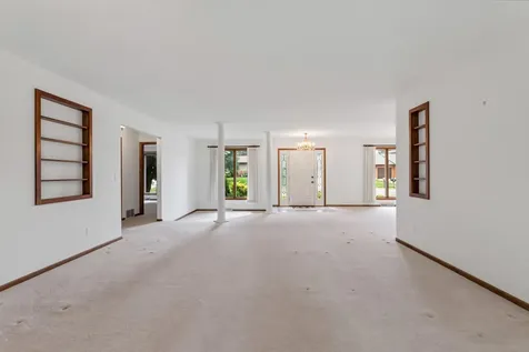 104 5th Avenue NW Spring Grove MN 55974