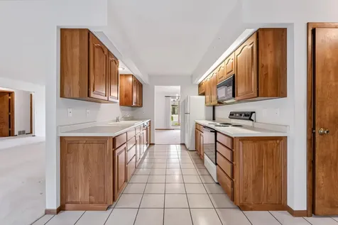 104 5th Avenue NW Spring Grove MN 55974