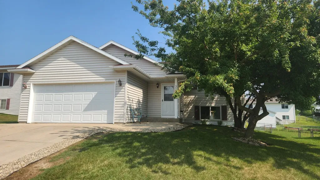 5701 51st Street NW Rochester MN 55901
