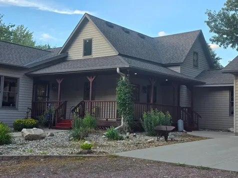 93529 500th Avenue Windom MN 56101
