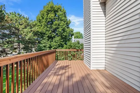 1314 Deercliff Lane Eagan MN 55123