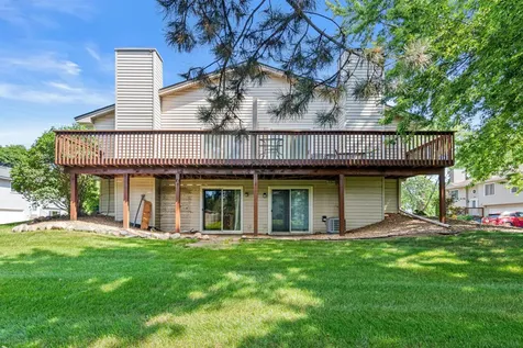 1314 Deercliff Lane Eagan MN 55123