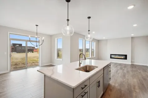 17994 Hidden Creek Trail Lakeville MN 55044