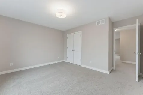 17994 Hidden Creek Trail Lakeville MN 55044