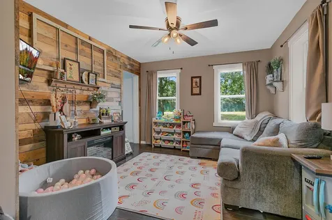 245 W Centre Street Royalton MN 56373