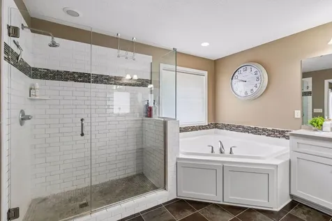 5216 102nd Trail N Brooklyn Park MN 55443