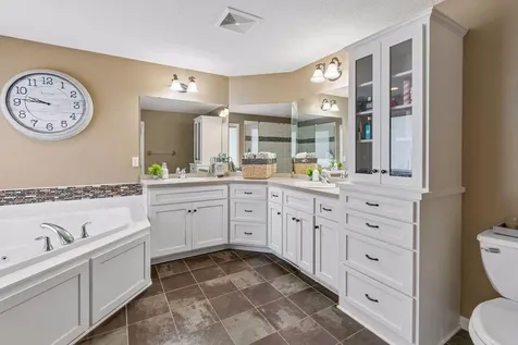 5216 102nd Trail N Brooklyn Park MN 55443