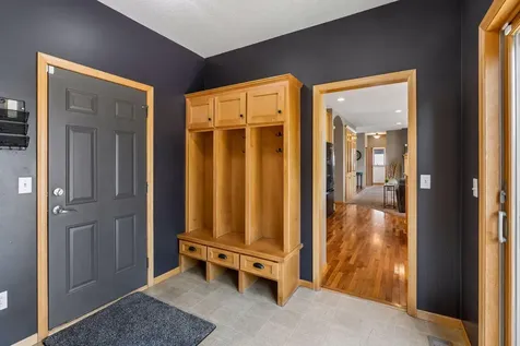 5216 102nd Trail N Brooklyn Park MN 55443